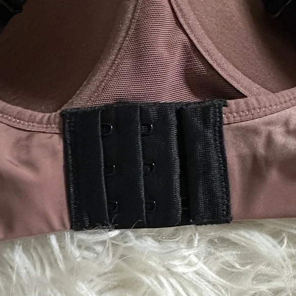 Nike Alpha Women's High-Support Padded Keyhole Women's Bra Sports Bra Size M - Picture 5 of 8